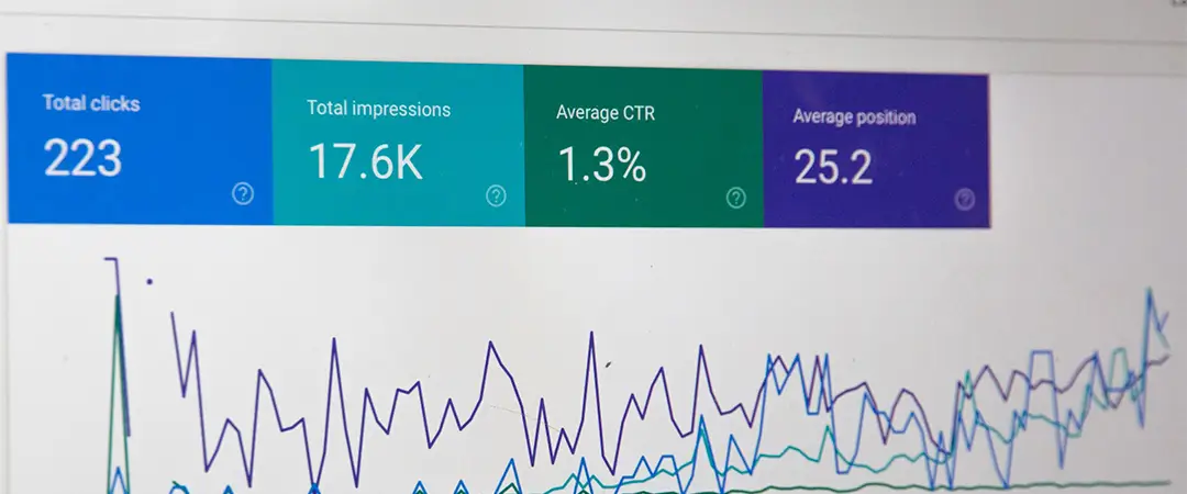 marketing-material_und_seo_1080x450 Social-Media-Grafiken, die Deine Zielgruppe ansprechen und SEO
